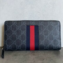 ◆超美品◆GUCCI グッチ PVCレザー シェリーライン GGスプリーム ラウンドジップ 長財布 ネイビー メンズ◆_画像1