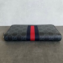 ◆超美品◆GUCCI グッチ PVCレザー シェリーライン GGスプリーム ラウンドジップ 長財布 ネイビー メンズ◆_画像4