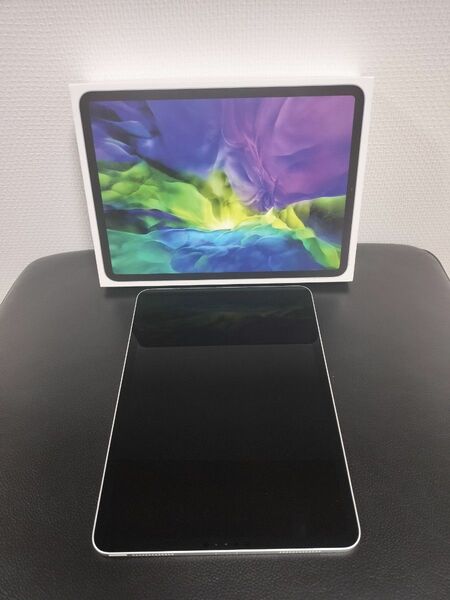 【美品】iPad Pro 11-inch (第2世代)　Wi-Fiモデル　128GB 