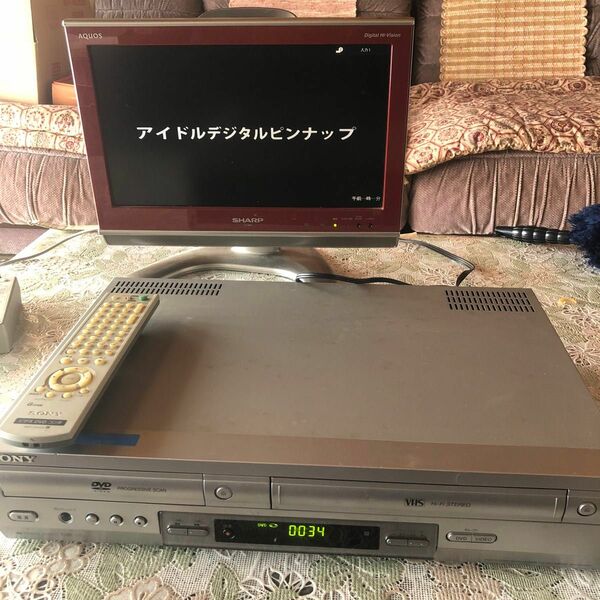 SONY DVDVHSレコーダー　SLV-D303P