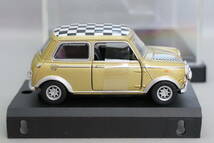 ホンウェル カララマ ミニ クーパー（Hongwell Cararama Mini Cooper）1/43スケール_画像3