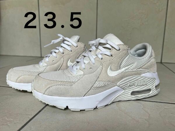 NIKE ウィメンズ エア マックス エクシー　23.5