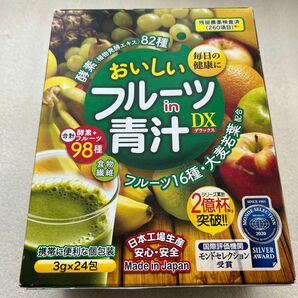 おいしいフルーツin青汁デラックス 酵素82種フルーツ16種 大麦若葉配合　72g (3g 24包)