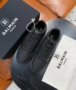 新品　BALMAIN　バルマン　メンズ　スニーカー　靴　レザー　スポーツシューズ　39-44　サイズ選択可能　3724