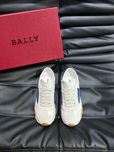 美品！　BALLY　バリー　スニーカー　色合わせ　スポーツ　レザー　牛革　靴　シューズ　39-44　サイズ選択可能　3978