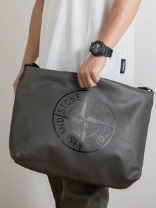 新品　ストーンアイランド　STONE ISLAND　メンズ　ショルダーバッグ　斜め掛け　大容量　ファッション　2519