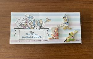 * Disney store Club * Donald Duck Jose *kya rio ka punch -to pin z set three person. knight pin badge Three Caballeros not for sale 