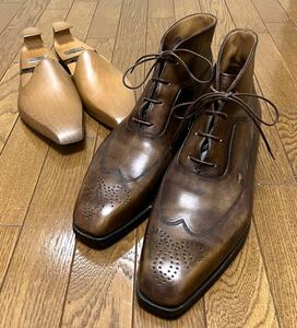 BERLUTI メダリオン ウィングチップ レザーブーツ ベルルッティ レザーシューズ チャッカブーツ ブラウン 7 カリグラフィー パティーヌ