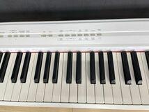 動作保証 88鍵 電子ピアノ YAMAHA ヤマハ P-105 デジタルピアノ キーボード 鍵盤楽器 ペダル 高低自在イス 手渡し歓迎 関東のみ発送/71409_画像4