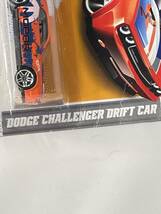 新品未開封 保管品 Mattel マテル Hot Wheels ホットウィール ミニカー 旧ロゴ HW CODE cars 12 DODGE CHALLENGER DRIFT CAR / 022_画像5