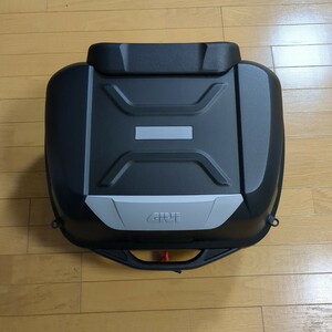 GIVI(ジビ) バイク用リアボックス モノロック 43L オプション付き