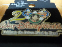 未使用　WDW 2000年　ピンバッジ　ミッキー　ドナルド　グーフィー_画像2