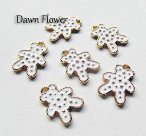 【D-0413】10pcs　ドット柄のくま　20×15mm　ホワイト　チャーム　ハンドメイドパーツ