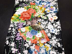 【古布＊縮緬＊和素材】綸子＊花扇に梅枝　藤の花　美品　36ｘ158＊手作り＊市松人形＊パッチワーク＊縮緬細工＊雛節句＊昭和レトロ