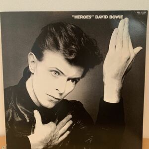 David Bowie 国内盤 LP ヒーローズ /Heroes 1982年　ブライアン・イーノ,ロバート・フリップ