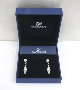 *K80689:SWAROVSKI Swarovski earrings metal material Swarovski crystal silver color accessory box attaching used 