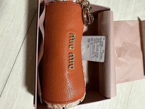 ミュウミュウ トートバッグ ナイロン MIU MIU 5TT092 2E55 F0YD4 グリーンマルチ系 カモフラージュ 迷彩 バッグカバン レディースメンズ兼用