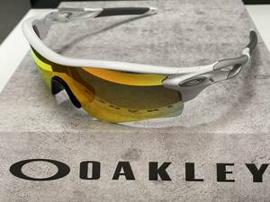 偏光★OAKLEYオークリー RADARLOCK PATHレーダーロックパス 白ホワイト×シルバー/FIRE POLARIZEDミラー 釣りランニングサングラス ゴルフ