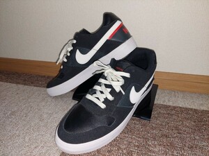 ☆☆NIKE スニーカー☆SBデルタフォースヴァルク:942237_001:☆☆美品