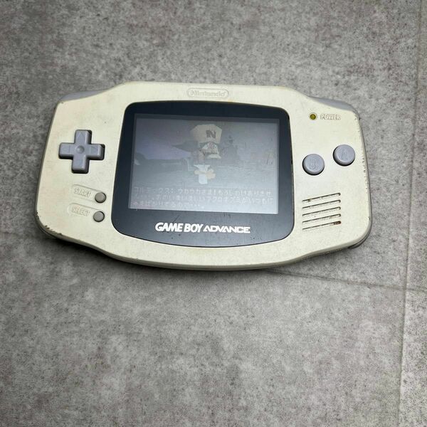 任天堂 ゲームボーイアドバンス GBA AGB-001 ホワイト 動作品 ジャンク品