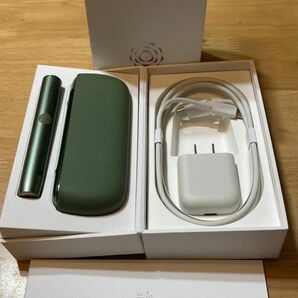 IQOS ILUMA モスグリーン 完動品 付属品新品未使用