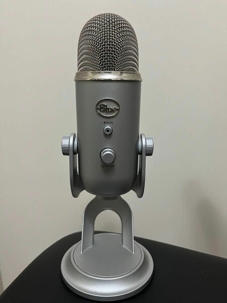 Logicool Blue Yeti USBコンデンサーマイク