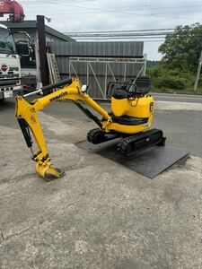 中古☆Komatsu　Mini Excavator　PC10MR-2(旋回切替、倍速、可変脚)☆実働品Must Sell♪神谷農機商事