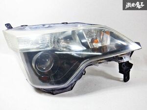 トヨタ純正 NCP141 NCP145 NSP140 スペイド ハロゲン ヘッドランプ ヘッドライト 右 運転席 KOITO 52-260 刻印:B4 即納 棚J1