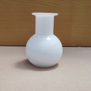 ガラス製　花瓶