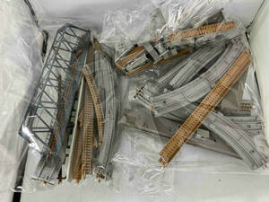  Junk present condition goods railroad model roadbed etc. summarize 