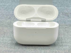 【ケースのみ】Apple AirPods Pro MWP22J/A(※18-01-19)