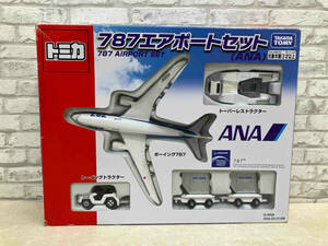 トミカ 787エアポートセット(ANA) タカラトミー ボーイング787 / トーバーレストラクター / トーイングトラクター