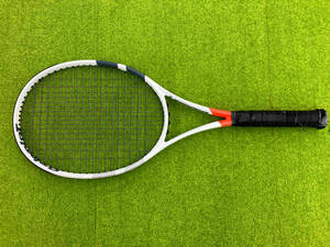 硬式テニスラケットBabolaT PURE STRIKE グリップサイズ:3 バボラ