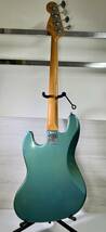 ジャンク Fender USA American Vintage 1962 Jazz Bass Lake Placid Blue 1998年製 ハードケース付_画像3