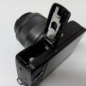 ジャンク Canon EOS M10の画像5