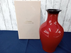 Noritake Noritake Studio collection red vase 