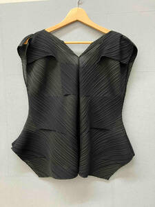 ISSEY MIYAKE