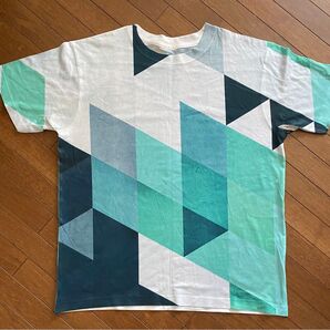 "Threadless" COLOR BLOCK CUT&SEW SIZE L