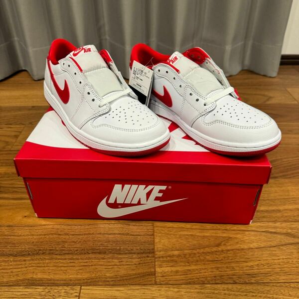 Nike Air Jordan 1 Retro Low OG "White and University Red"