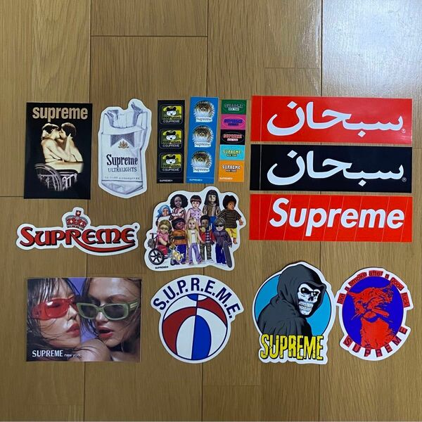 Supreme ステッカー/Box Logo Sticker Arabic TeeロンTシャツCap Basketball Bag