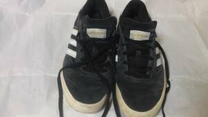 ◆adidas（アディダス）BUSENITZスニーカーシューズUS11.5（29ｃｍ）