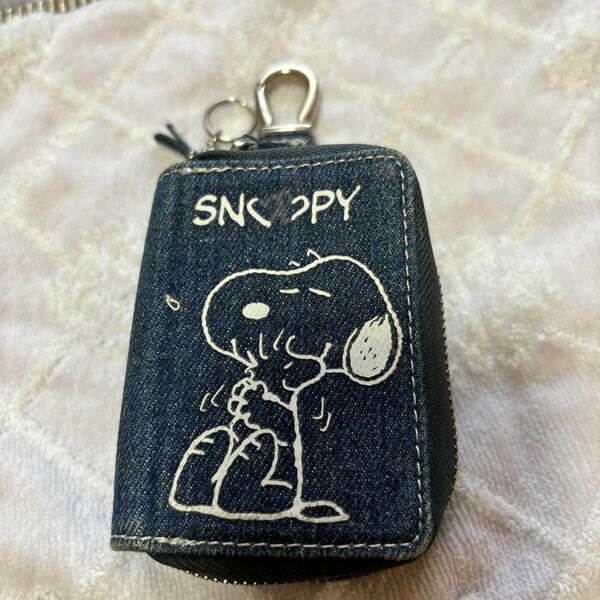 SNOOPY キーケース美品。