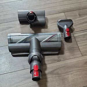 ダイソン　アタッチメント　本体なし　 dyson Dyson コードレスクリーナー