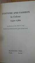 洋書「Costume and Fashion in colour 1550-1760 」ファッション・被服資料_画像3