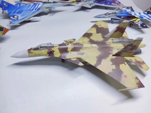 1/72 ロシア空軍 Su-33 組立塗装済完成品