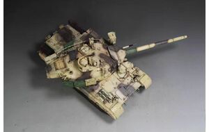 1/35 フランス陸軍 AMX-30B2 主力戦車 組立塗装済完成品 