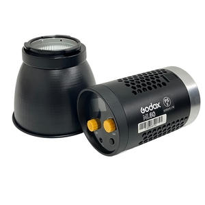 【動作保証】 Godox ML60 LEDビデオライト 手持ち式 小型 静音 ワイヤレス リモコン スタンド付き 撮影機材 カメラ周辺機器 中古 T8806898