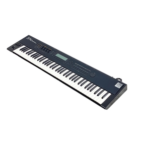 Roland D-70 シンセサイザー 電子ピアノ ハードケース付 鍵盤楽器 ローランド ジャンク O8919485