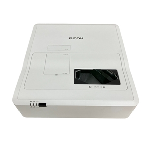 RICOH リコー WUC4650 超短焦点 プロジェクター 家電 訳あり K8909417