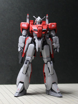 HGUC 1/144 ゼータプラスC1（テスト機イメージカラー） 改修・全塗装品 【HG センチネル アムロ 試作機 gundam centinel zetaplus】_画像2